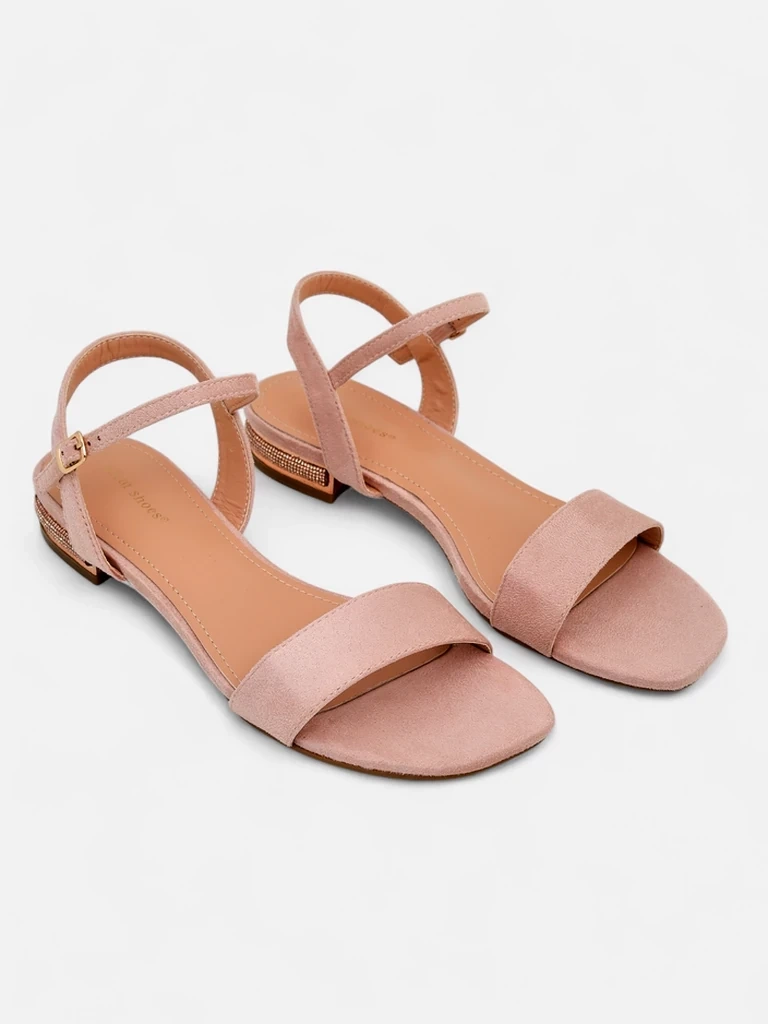 Resti Women's flat sandals Aronies
