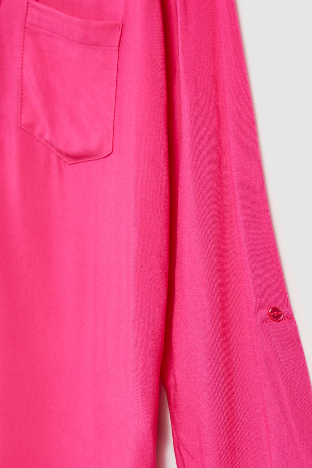 Marisse V-Neck Shirt With A Pocket