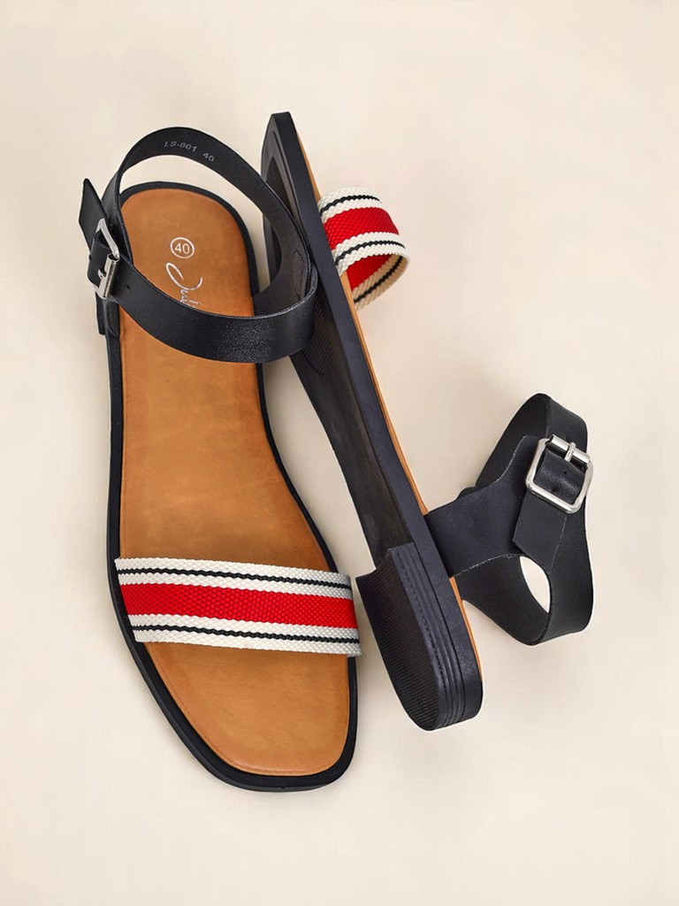 Resti Royal Fashion Women's flat sandals Naya