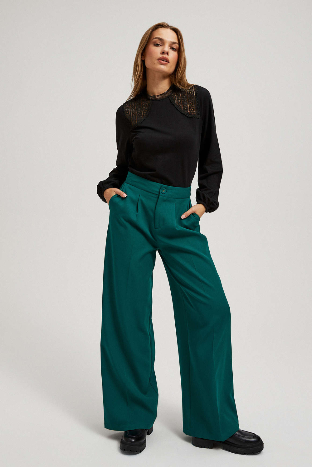 Blouse with decorative lace