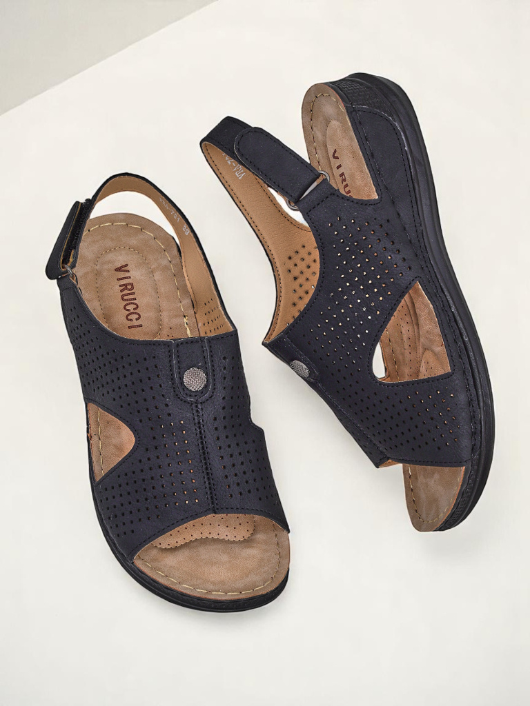 Resti Women’s cut-out sandals Leminni