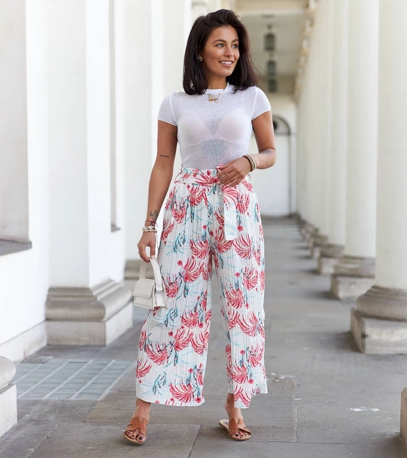 UR/CEO White wide pleated women's pants Sijam