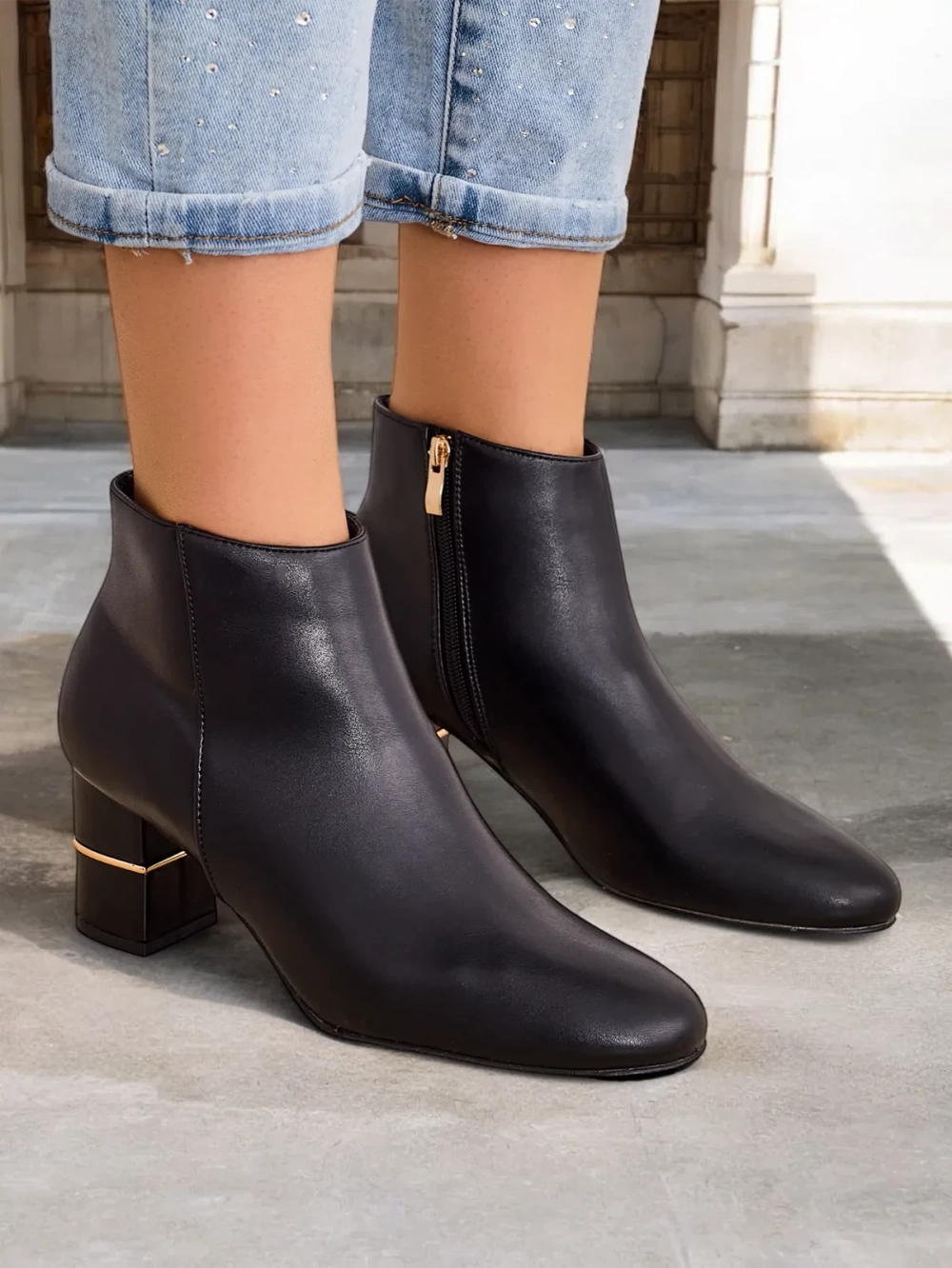 Resti Women's wedge heel ankle boots Afennor