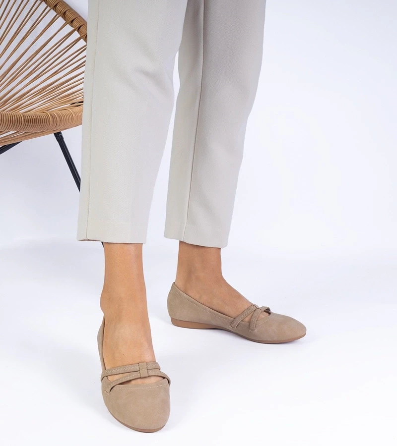 marka niezdefiniowana Beige women's ballerinas made of matte eco-leather Baronna