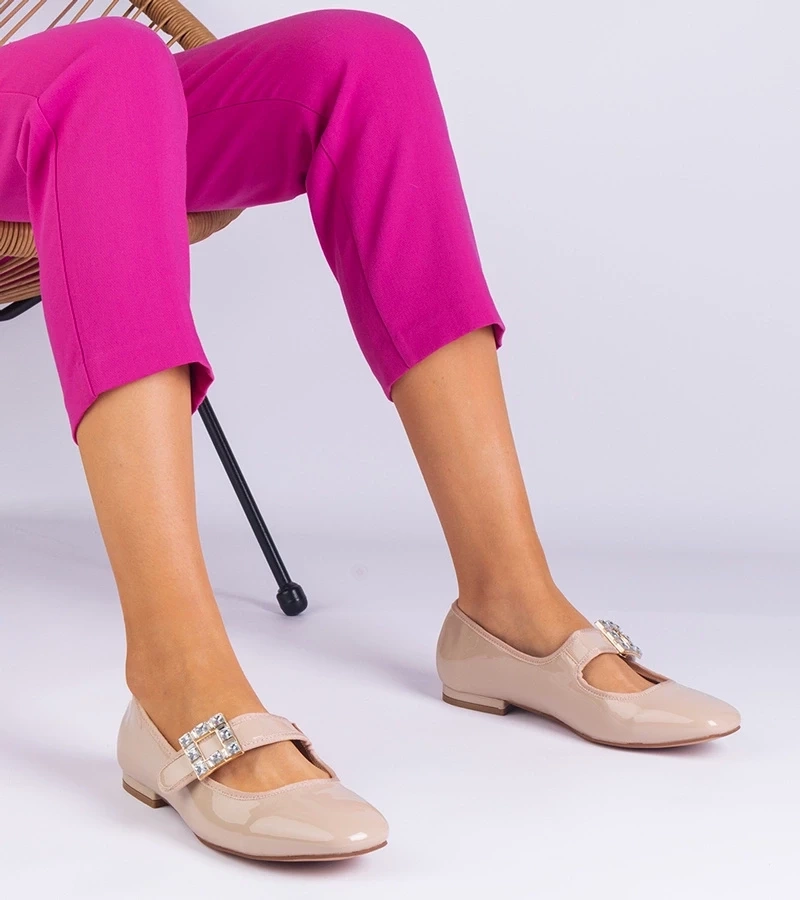 Gemre Balerini lăcuiți bej decorați cu cataramă Furseda