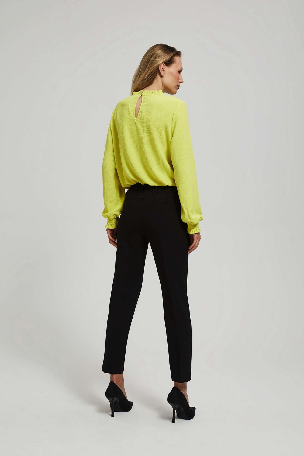 Wrinkled 7/8 leg trousers