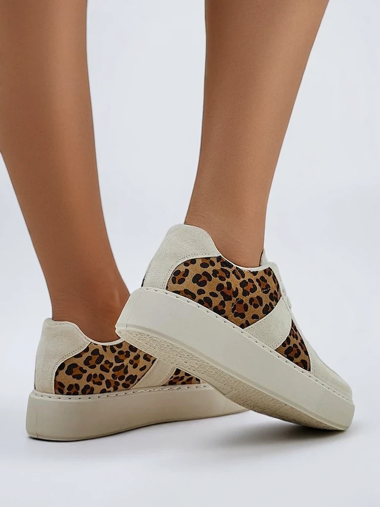 Resti Women's sporty sneakers with a leopard print Big Cat