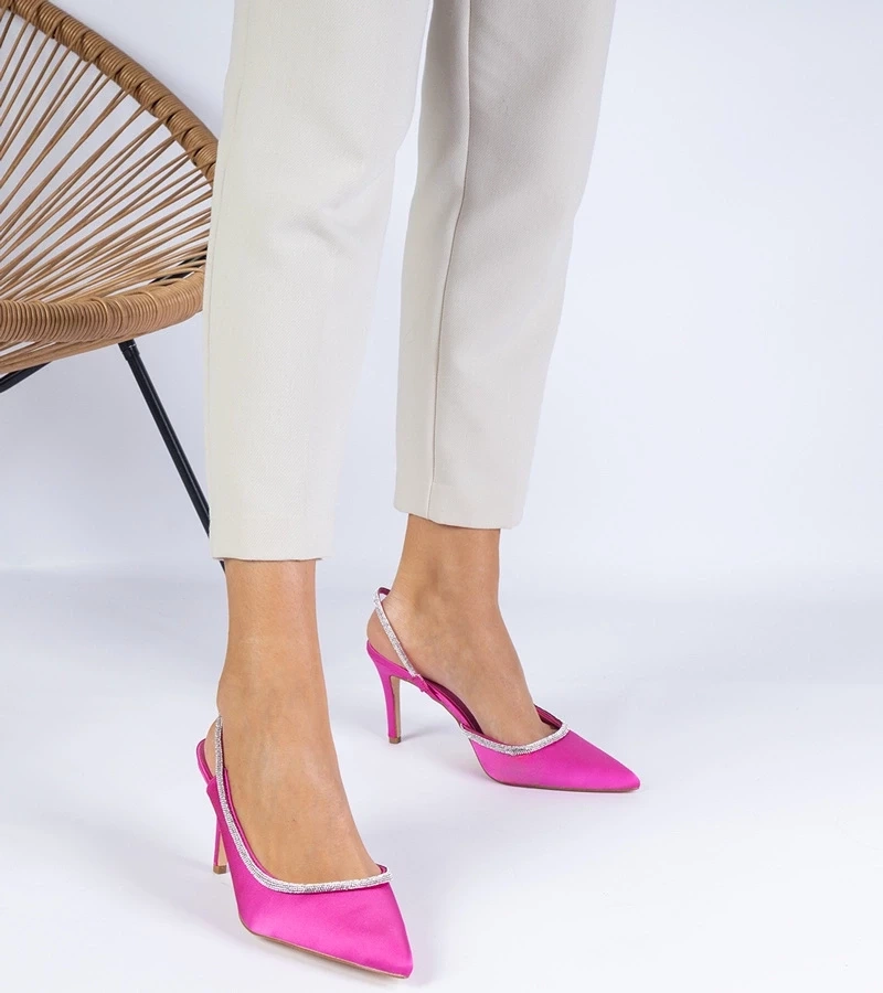 Gemre Pantofi decupați din satin roz cu pietre strălucitoare Mrozzi