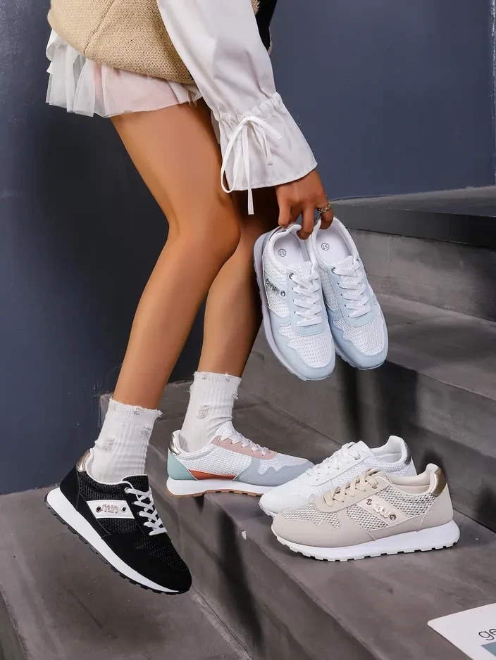 Resti Women's Sports Sneakers Positives