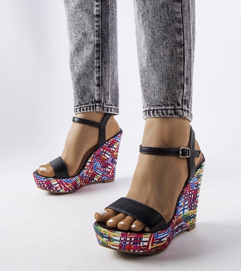 Gemre Fairmont sandale negre pe tocuri cu ornamente