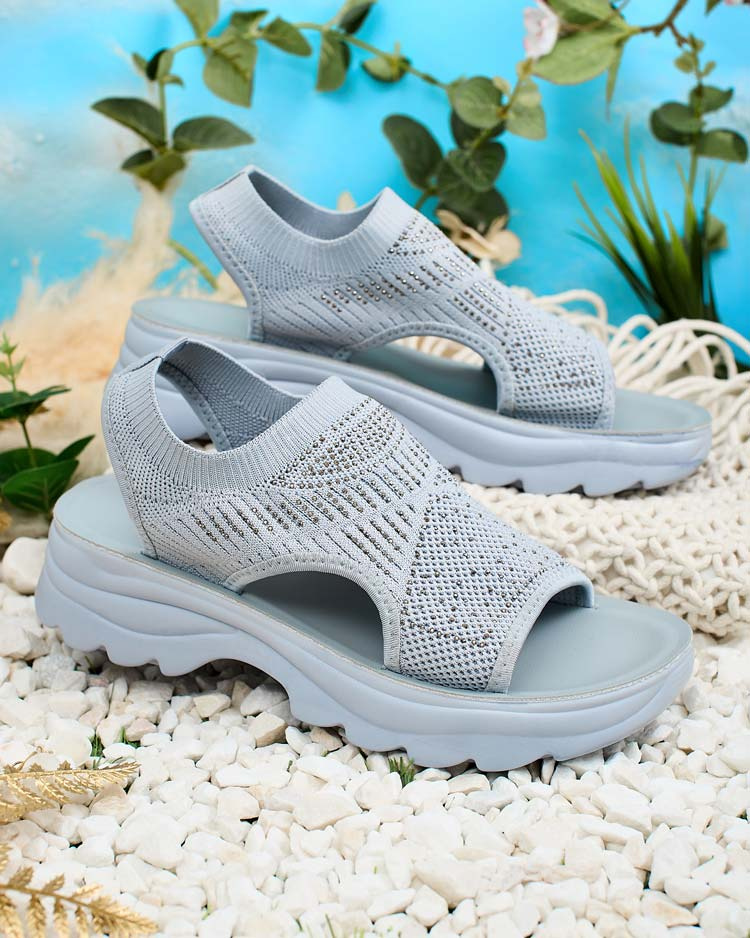 Resti Women&#039;s sandals with upper and zirconia Alebin