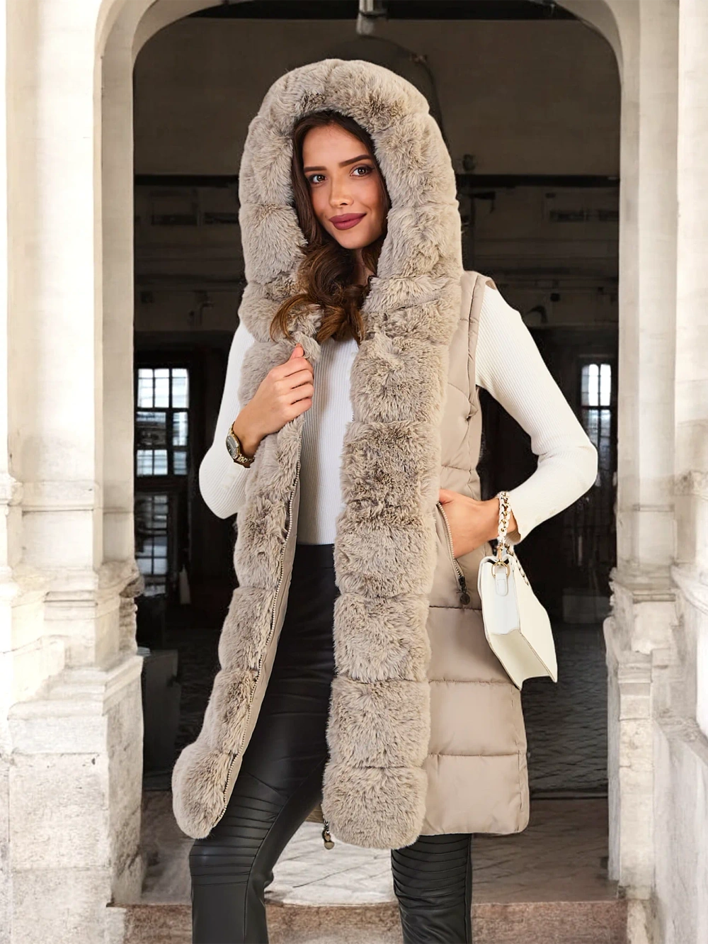 Resti Women&#039;s jacket with detachable sleeves