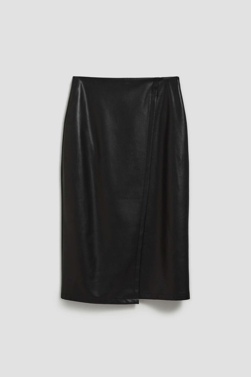 Midi skirt made of imitation leather