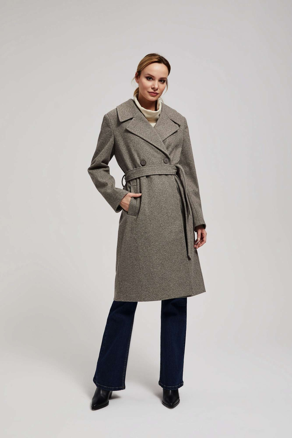 Marisse Coat With A Belt