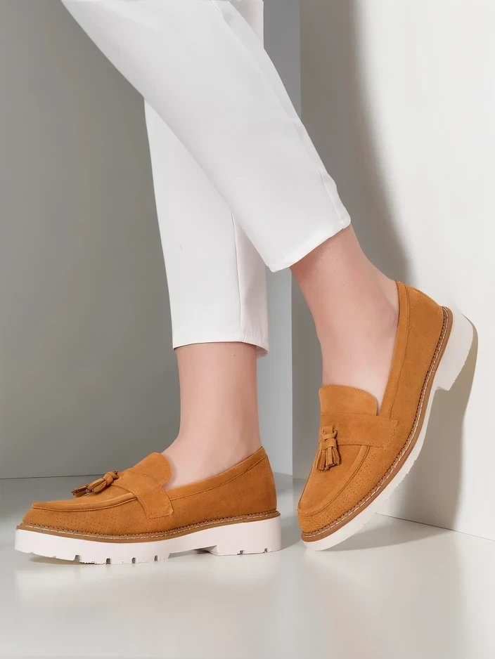 Resti Women&#039;s Perforated Moccasins Esiobb