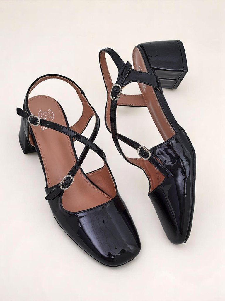 Resti Royal Fashion Women&#039;s Lolita Low-Heeled Pumps with Decorative Straps