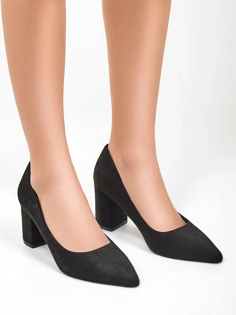 Resti Women&#039;s eco suede pumps Ugandes