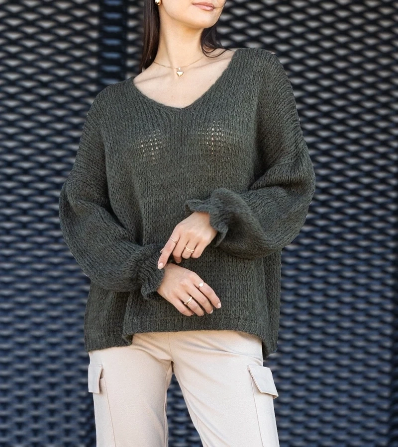 marka niezdefiniowana Green V-neck sweater Gista