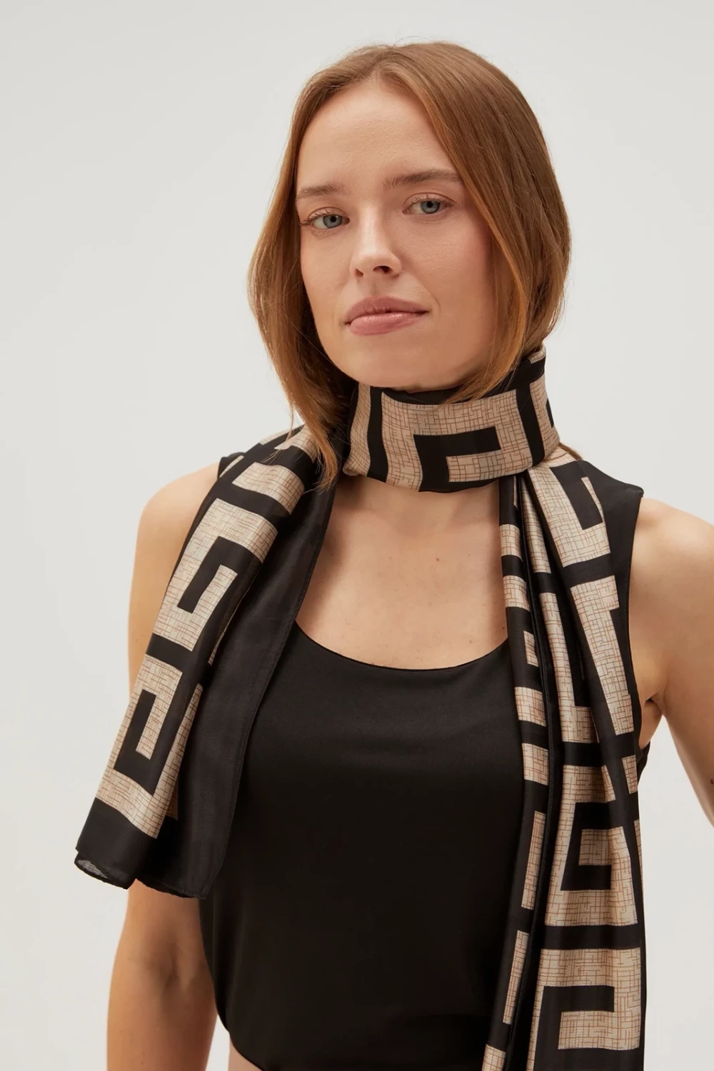Marisse Women's Scarf L-Sz-4611 Black