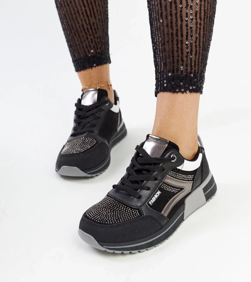 D/CEO White trainers Justar