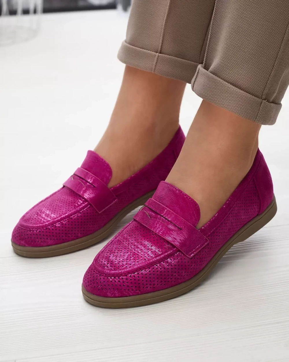 Resti Fuchsia openwork women&#039;s moccasins with shiny finish Idesa - Footwear
