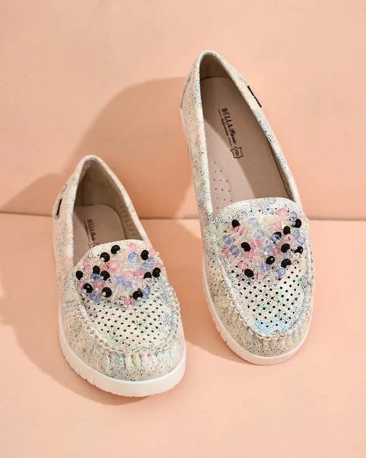 Resti Women&#039;s beaded openwork moccasins Namis