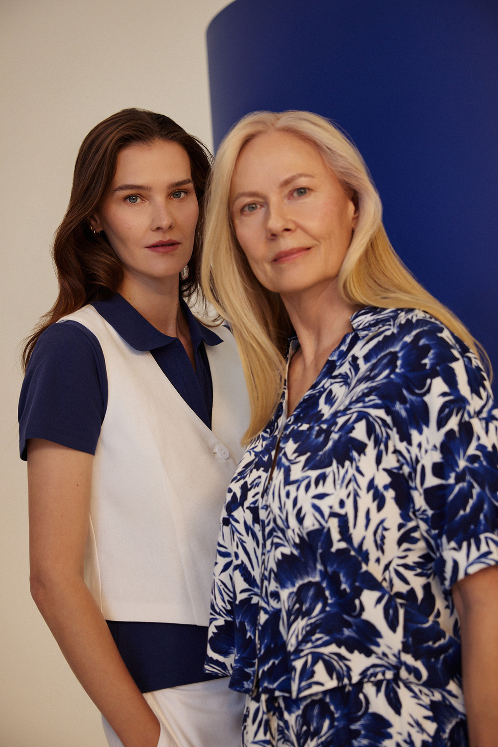 Marisse Blue Shirt With A Plant Motif