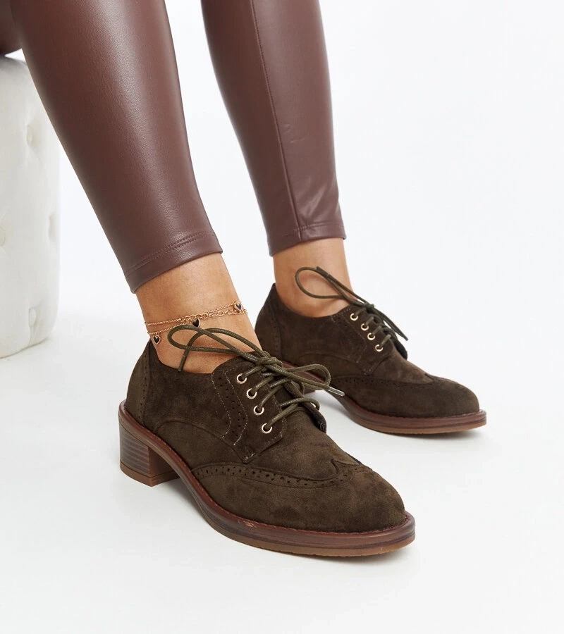 Gemre Pantofi de piele de antilopă verde cu toc Tigard