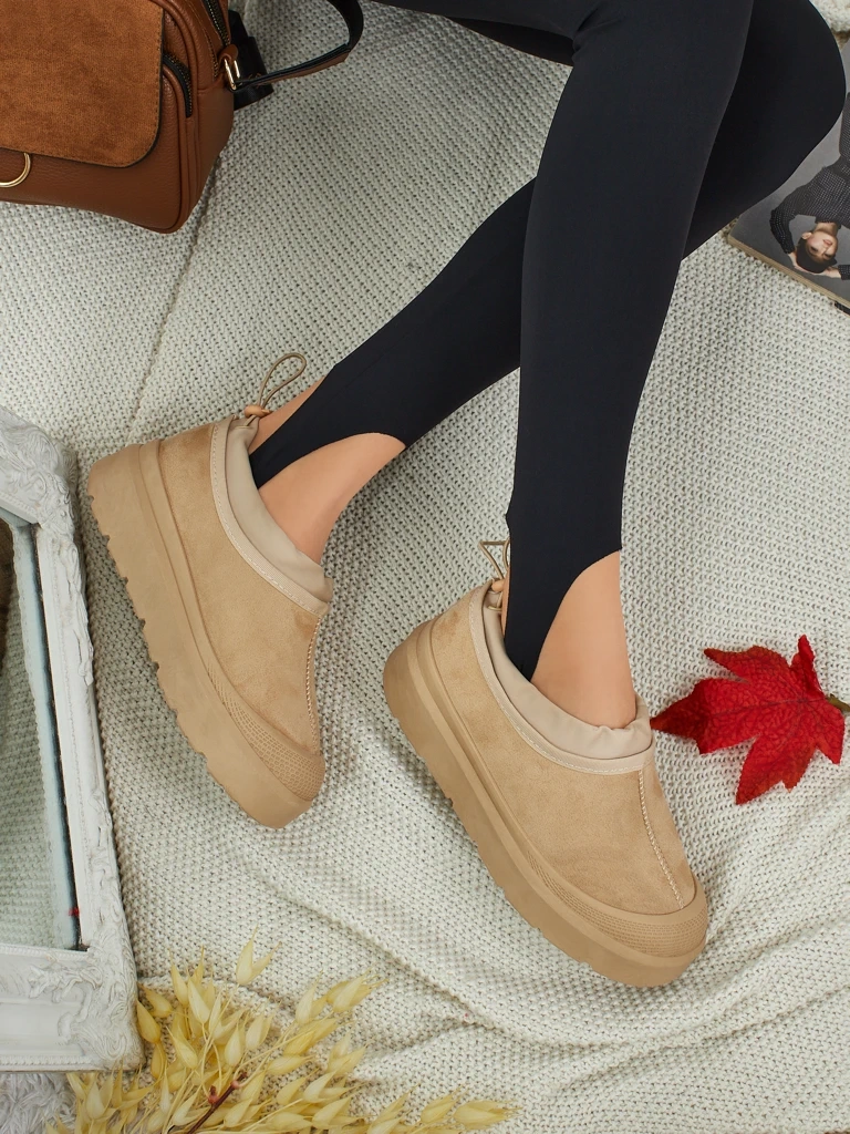 Resti Flora Beige Leather Women&#039;s Sneakers Comfortable for Everyday Wear