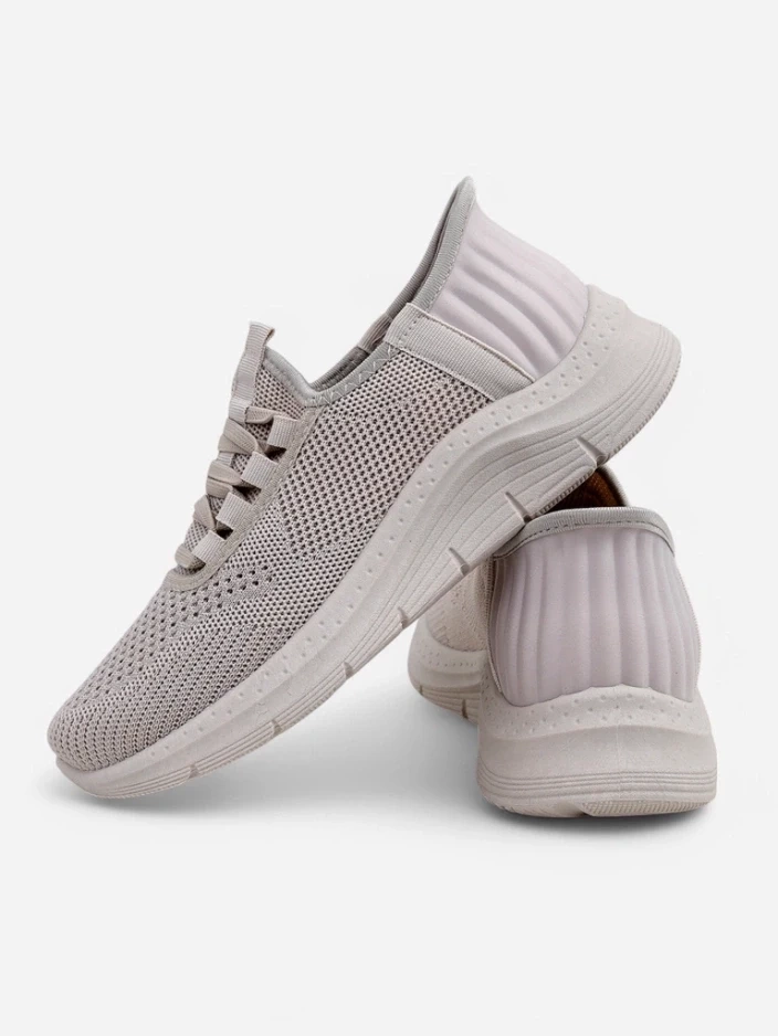 Resti Women&#039;s Slip-on Fabric Sports Shoes Arrate
