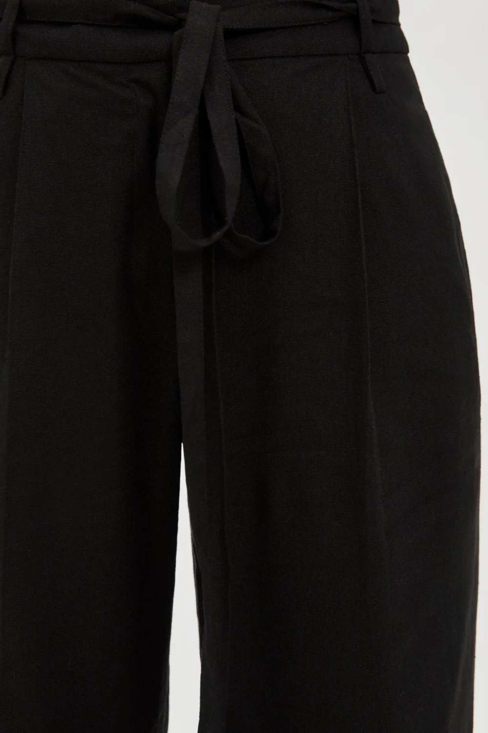 Marisse Black Linen Wide-Leg Trousers