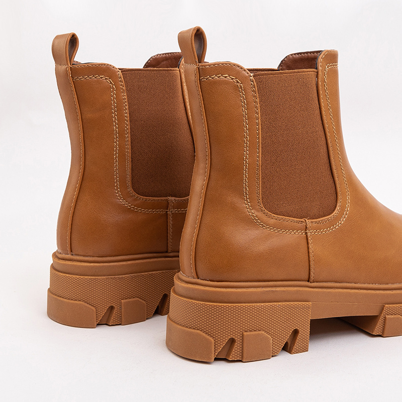 Resti Women&#039;s flat-heeled boots in camel Esta - Footwear