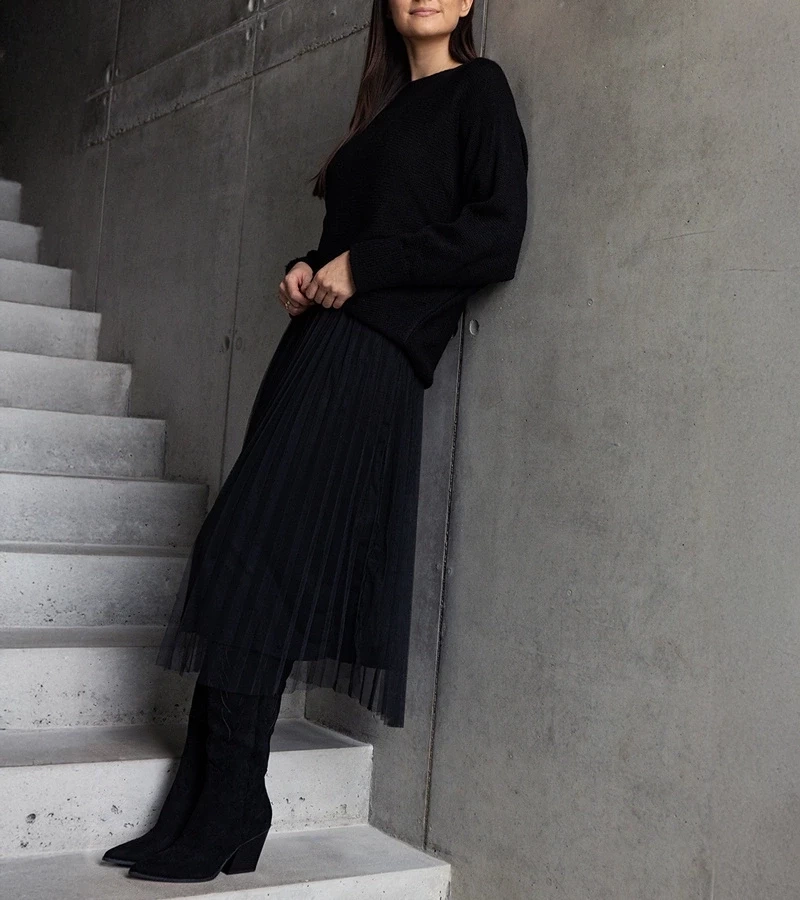 UR/CEO Black knit set with tulle dress and cardigan Sorenla
