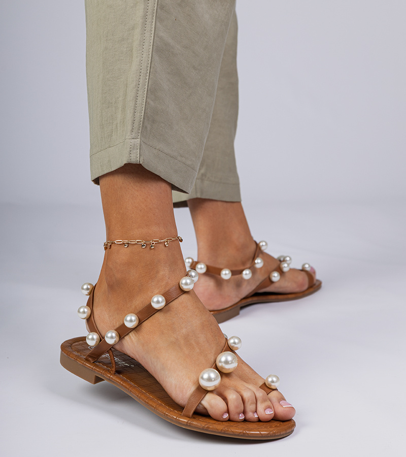 marka niezdefiniowana Brown women&#039;s sandals decorated with pearls Sarino