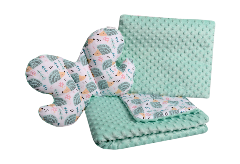 Medi Partners Set of a quilt with a pillow for a stroller