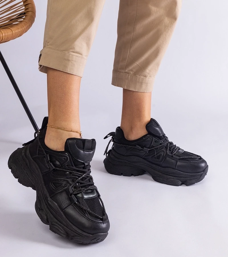 Gemre Adidași sport negri de damă Ivett