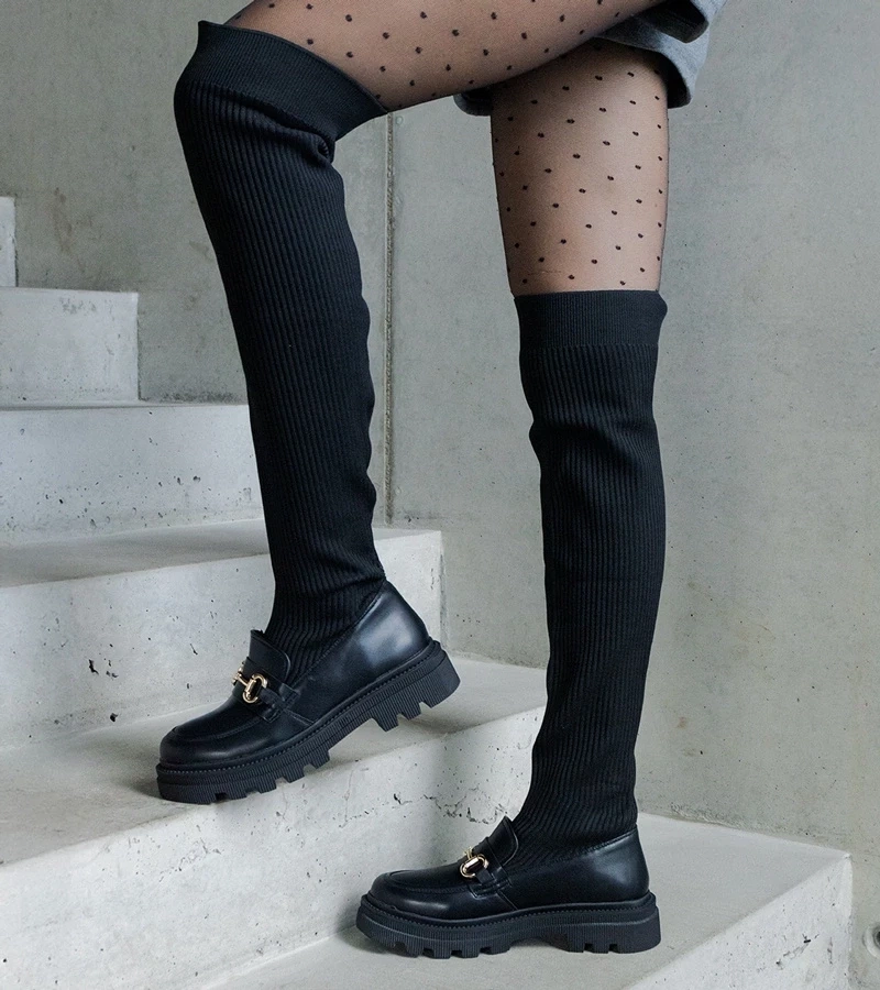 Gemre Cizme negre cu carâmb elastic și talpă plată Vrissa