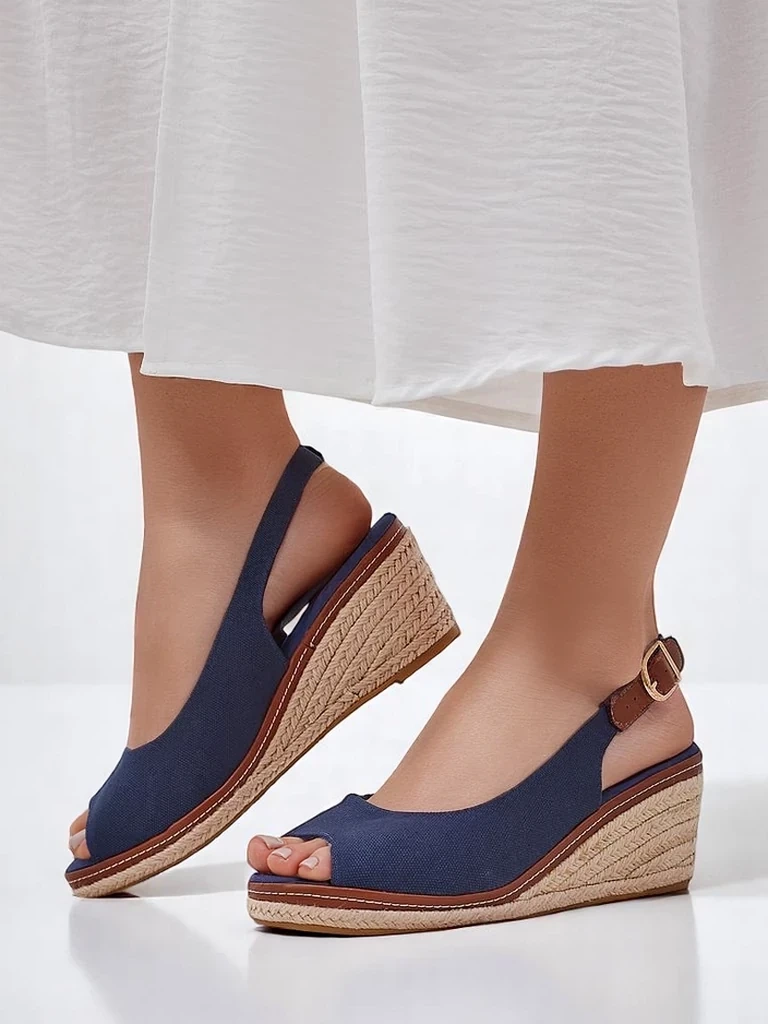Resti Women&#039;s wedge sandals with open toe Tafenis