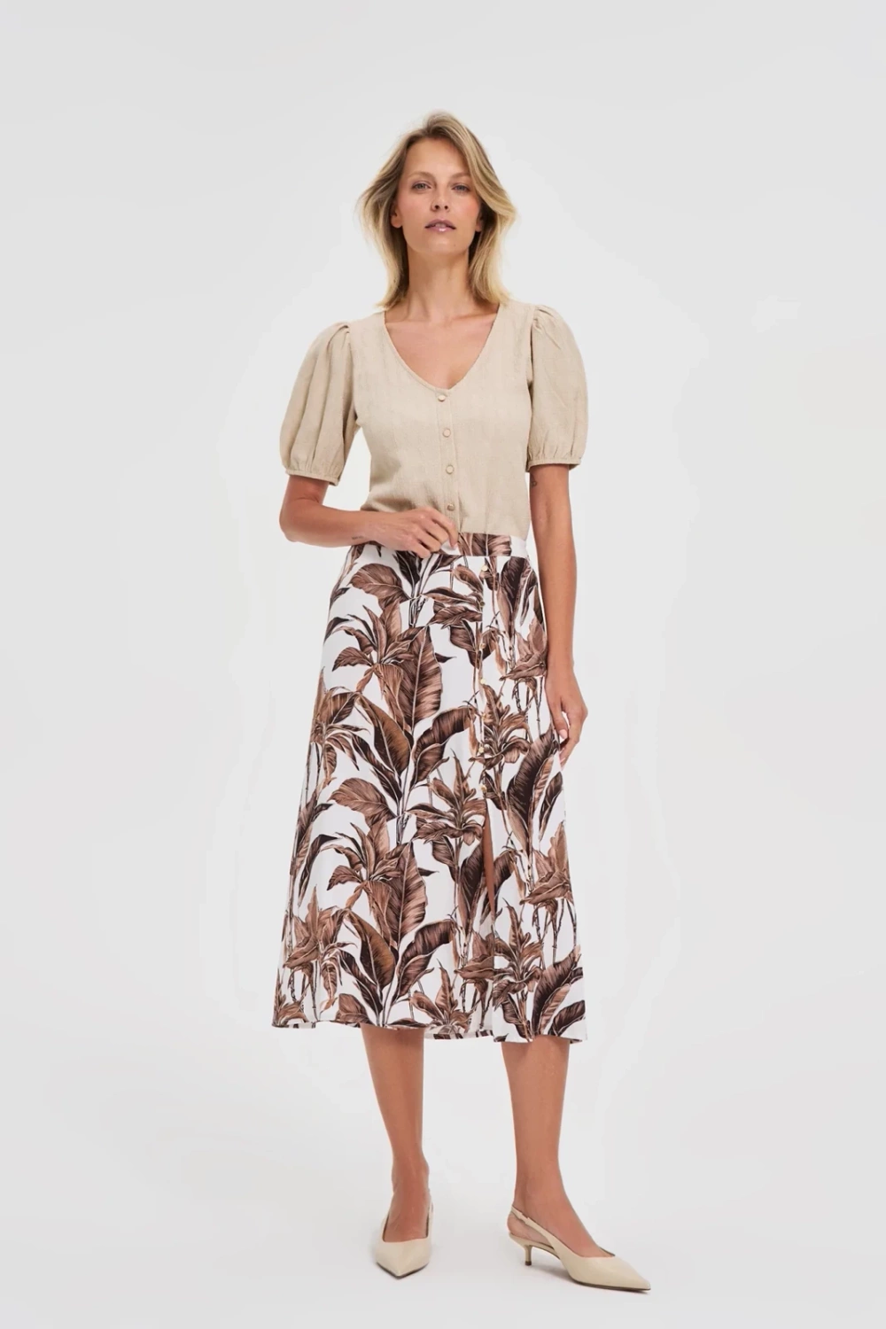 Marisse Beige Blouse With Puffed Sleeves