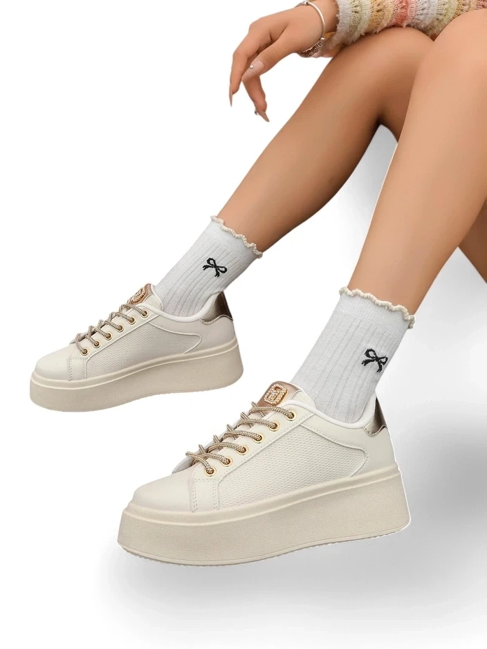Resti Women's sporty sneakers with decorative laces Eone