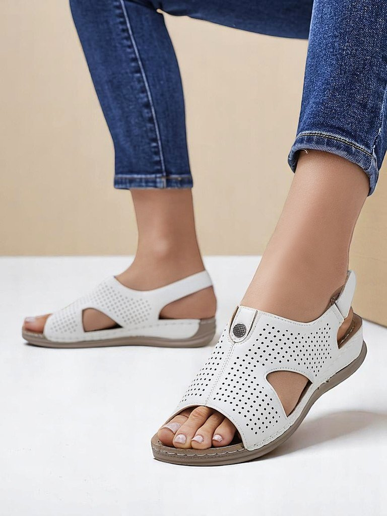 Resti Women’s openwork sandals Leminni