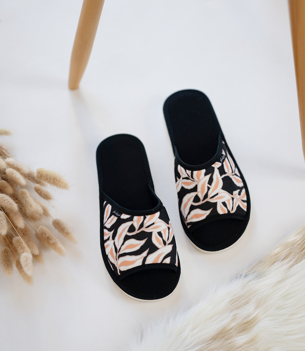 Дамски чехли NS-018b черни