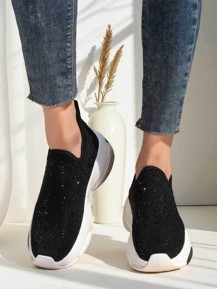 Resti Slip-on women's sneakers with rhinestones Elavises