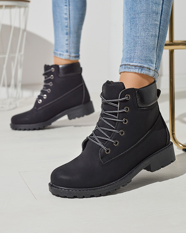 Resti Women&#039;s insulated trapper boots in black Fanhet- Footwear