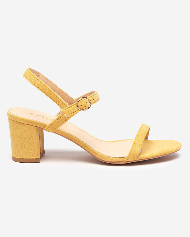 Resti Women's sandals on a post in yellow Usopi - Footwear