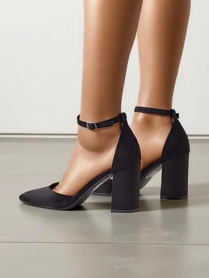 Resti Women&#039;s eco-suede pumps Caldeno
