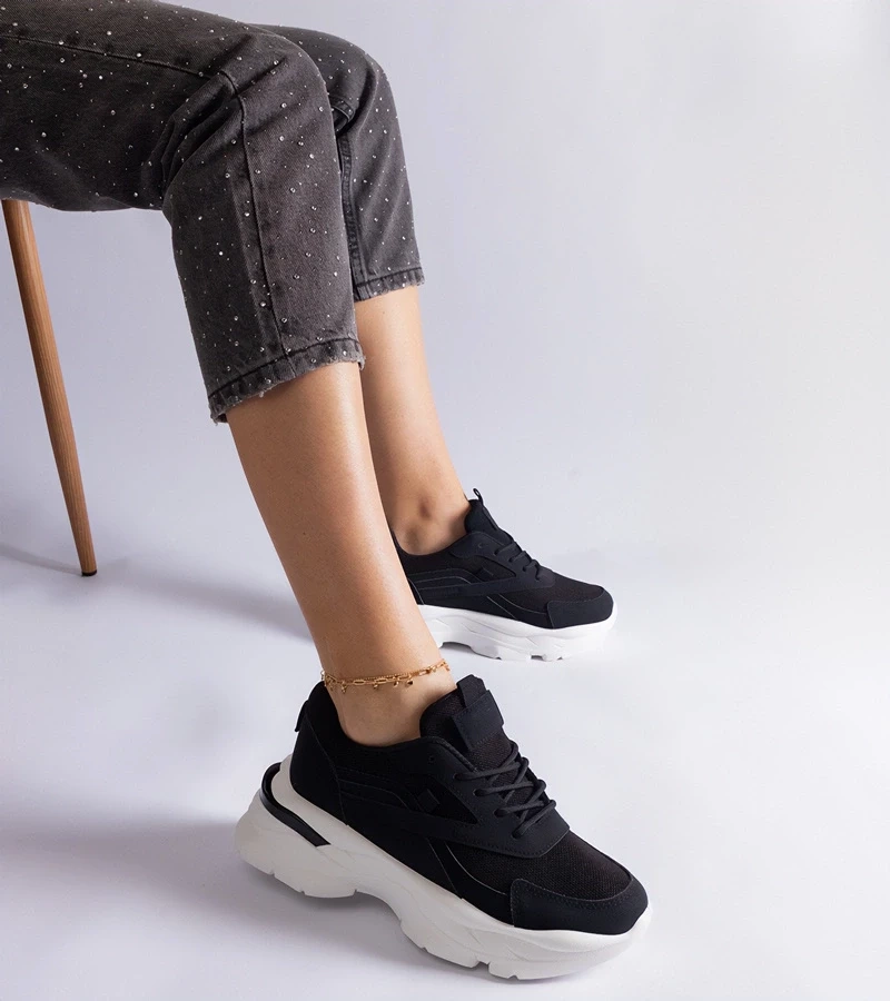 Gemre Adidași negri cu talpă mai groasă Guerrera