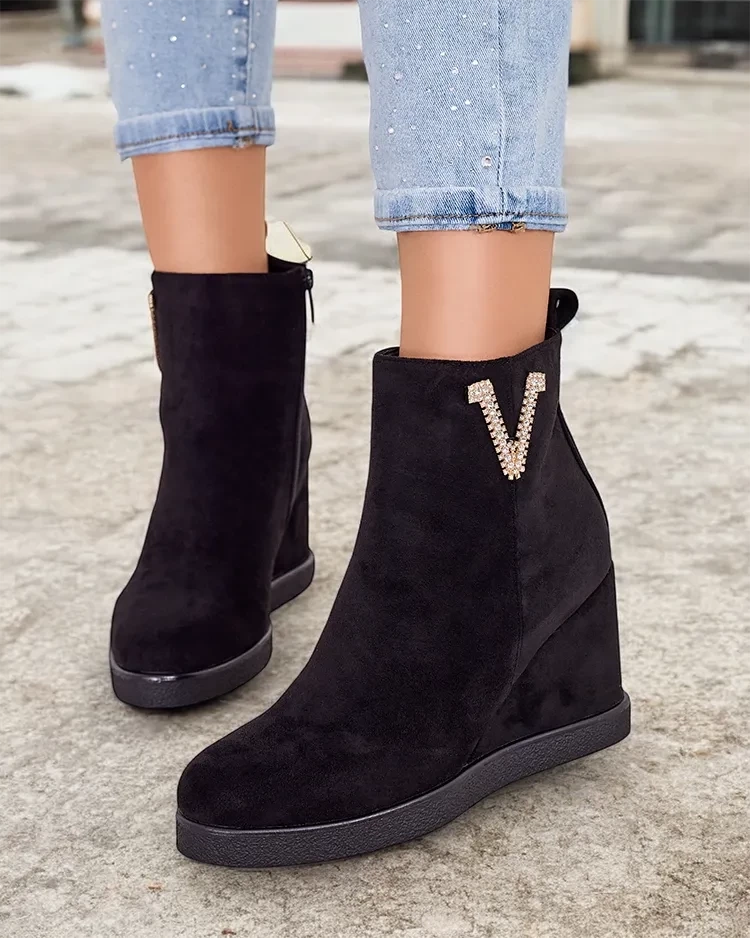 Resti Nerias womens boots on heels