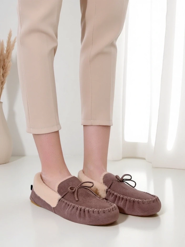 Resti Women&#039;s moccasins with fur Ahtikes