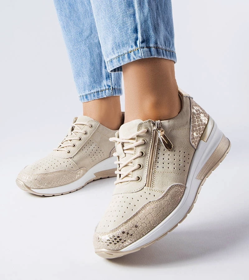 D/CEO White trainers Justar